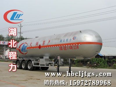 55m³液化气体(丙烯)运输半挂车(CLW9407GYQ型)图片