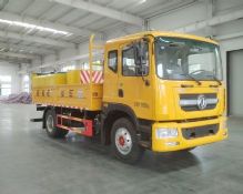 CL5100TFZ6ADS�ͷ�ײ���峵ͼƬ