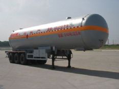 59.52m³液化气体(丙烷)运输半挂车（CLW9400GYQA型）图片