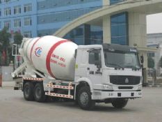 重汽12m³混凝土搅拌运输车（国Ⅳ）（CLW5251GJBZ4型）图片